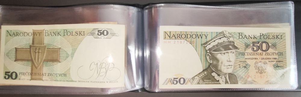 Zestaw banknotów w klaserze: 20 banknotów PRL