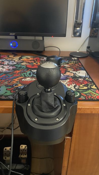 Volante Logitech G29 + Shifter + Pedais