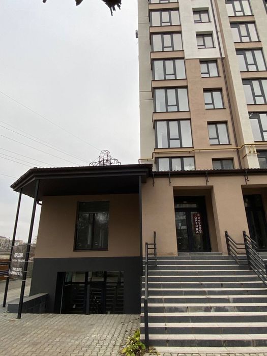 Продаж комерційного приміщення .