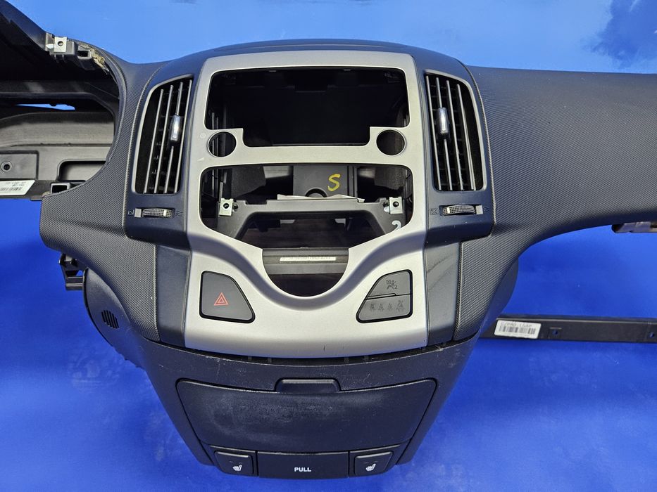 DESKA rozdzielcza HYUNDAI I30 KOMBI 10- kokpit konsola Europa oryginał