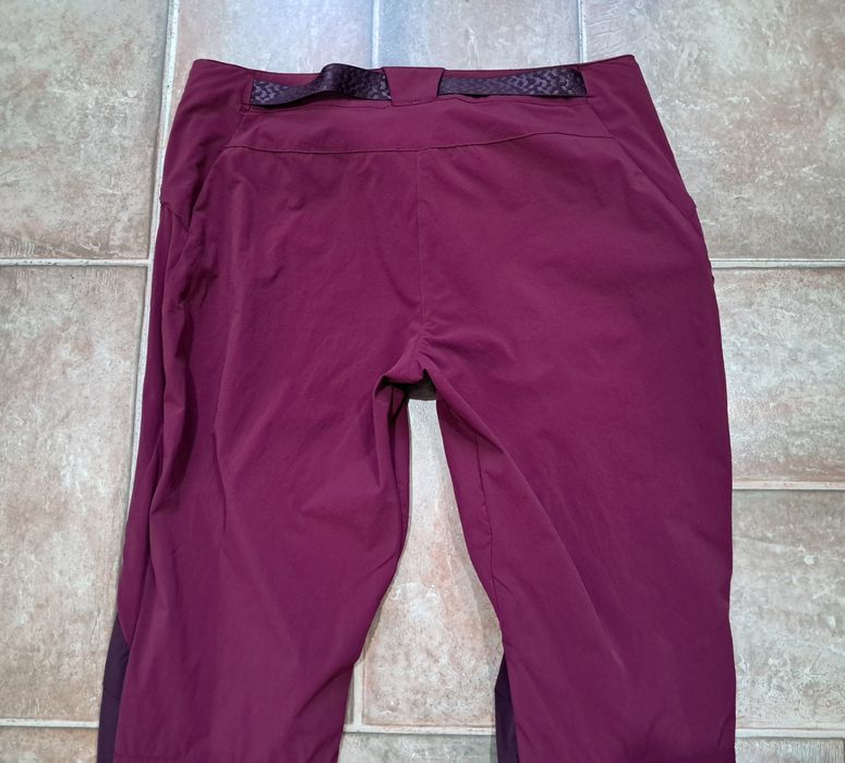 Трекінгові штани Quechua MH 500