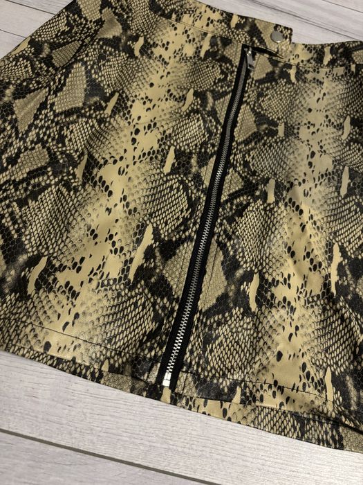Міні Спідниця зміїний принт