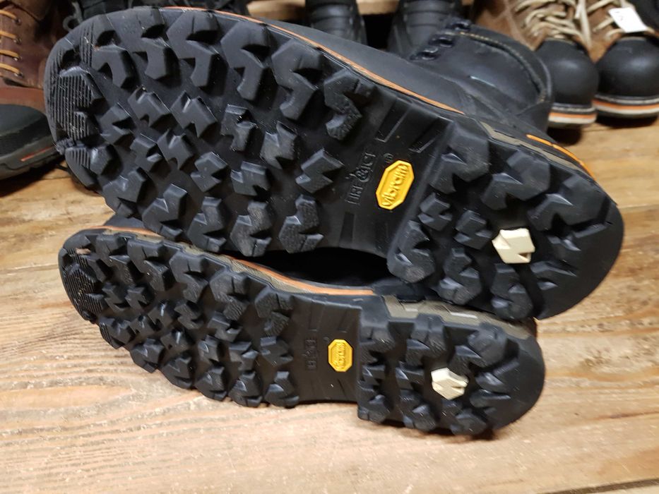 Buty robocze TIMBERLAND rozm 41 wkł 27 cm S3