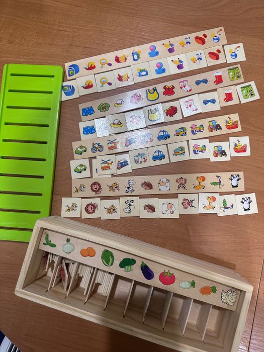 Набір Монтессорі, сортер, класифікатор знань (тварини, цифри, фрукти)