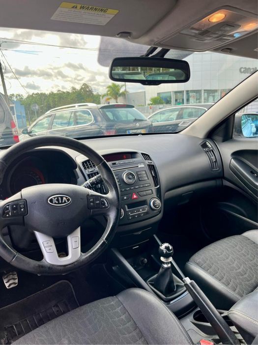 Carro Kia ceed 2011