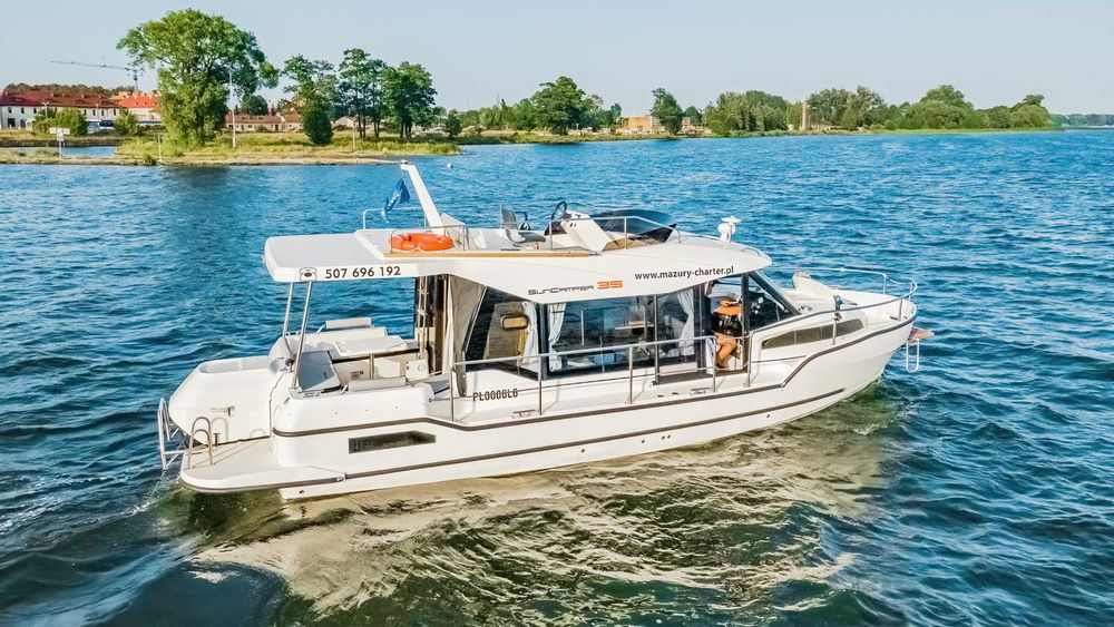 Suncamper 35 FLY czarter łodzi BEZ PATENTU, Mazury, Giżycko