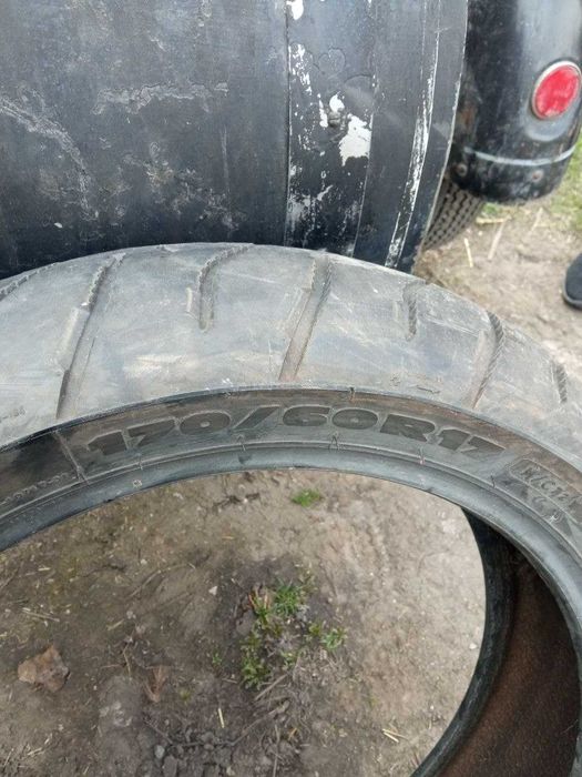 Мотошина і колеса