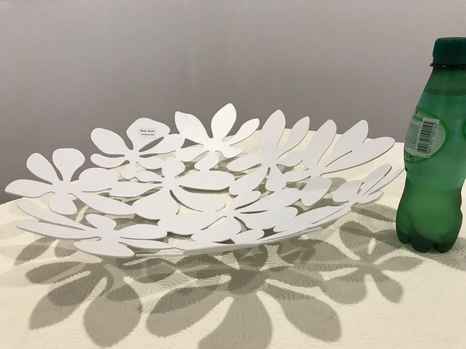 Cesta floral decorativa