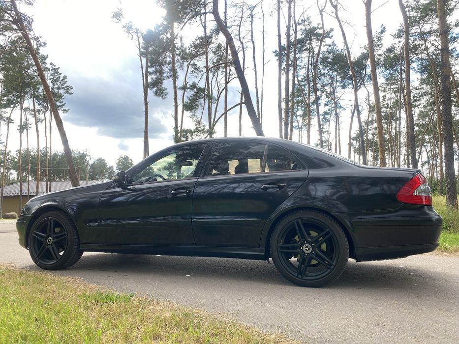 Mercedes 211 рестайлінг Автомат мерс