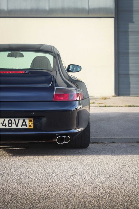 Porsche 911 (996) Carrera 4 - ACEITO RETOMAS (veículos/imoveis)