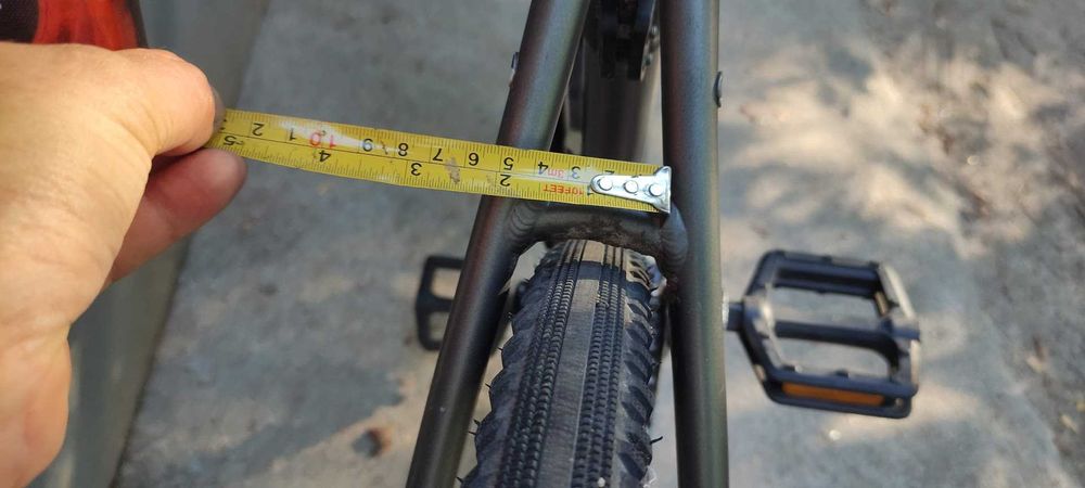 Велосипед гібрид Specialized Sirrus Elite карбонова илка