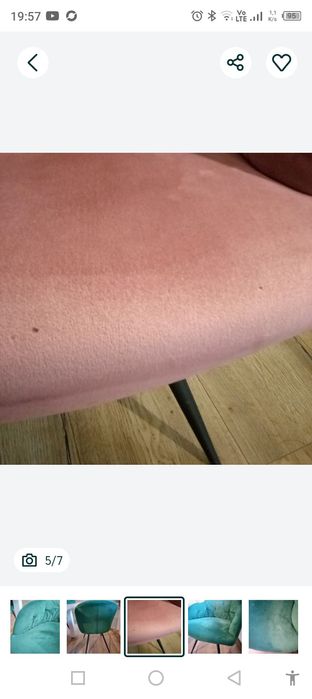 Krzesła z pikowanego pluszu
