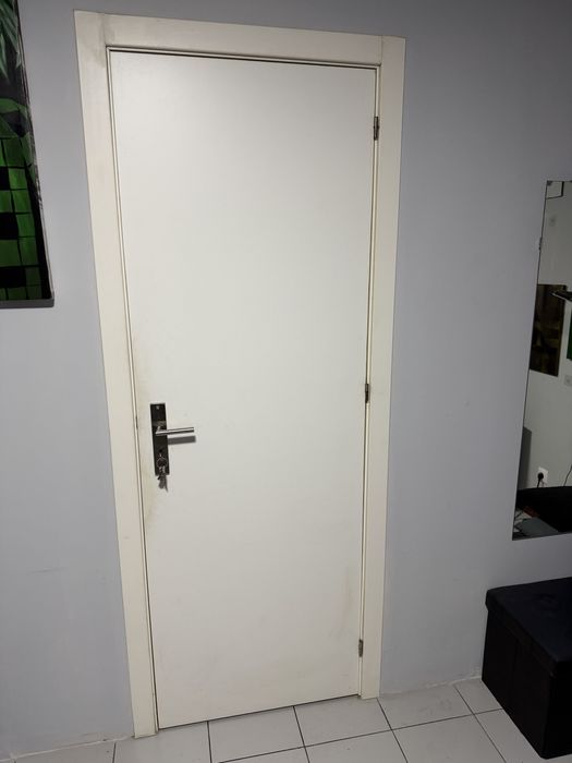 Vendo porta branca