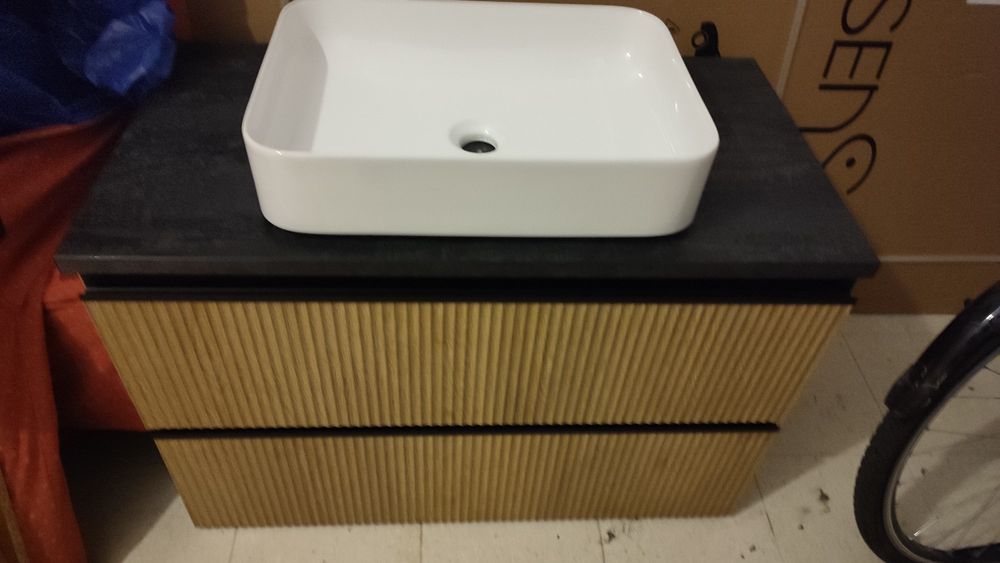 Szafka z umywalką GRATIS!!!