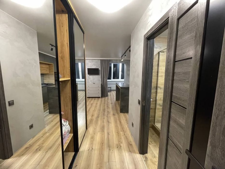 Квартира студія подобово (жк Парковий комплекс)