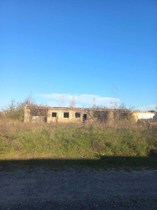 Нежитлова будівля с. Батятичі