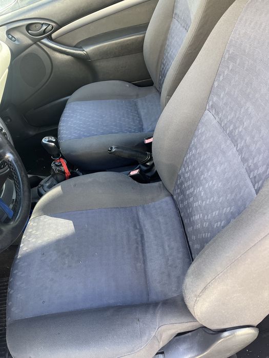 Ford Focus 1.8 TDCI Ano 2001