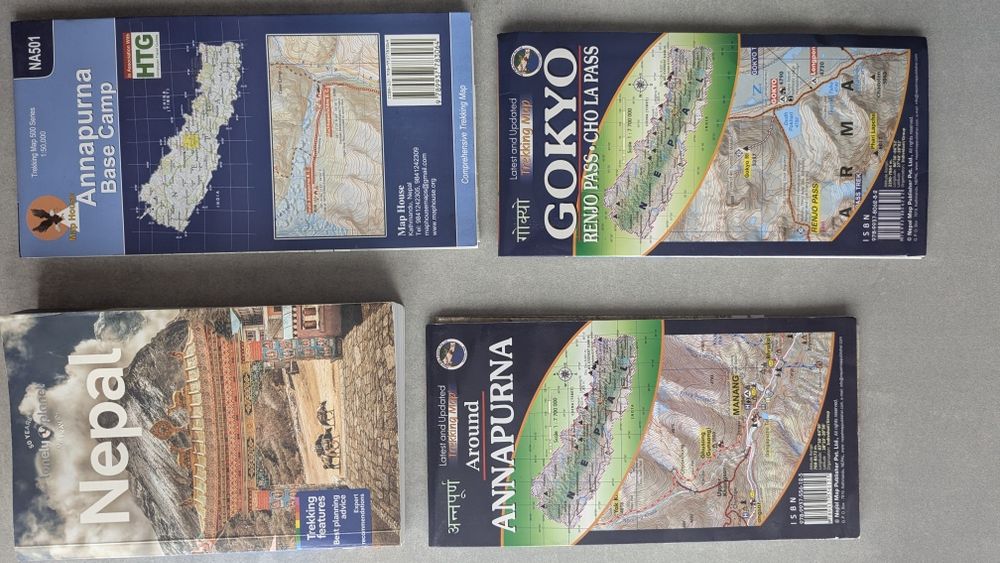 Nepal trekking – Lonely Planet + 3 mapy Annapurna, Gokyo, ABC