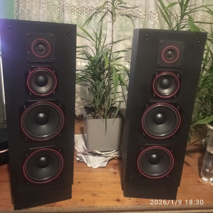 Продам колонки CD 200