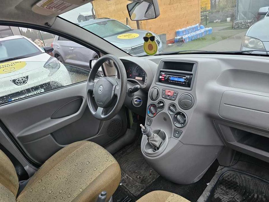 Fiat Panda 2004r/1.1benzyna/opłaty aktualne/54KM/miejskie auto/manual