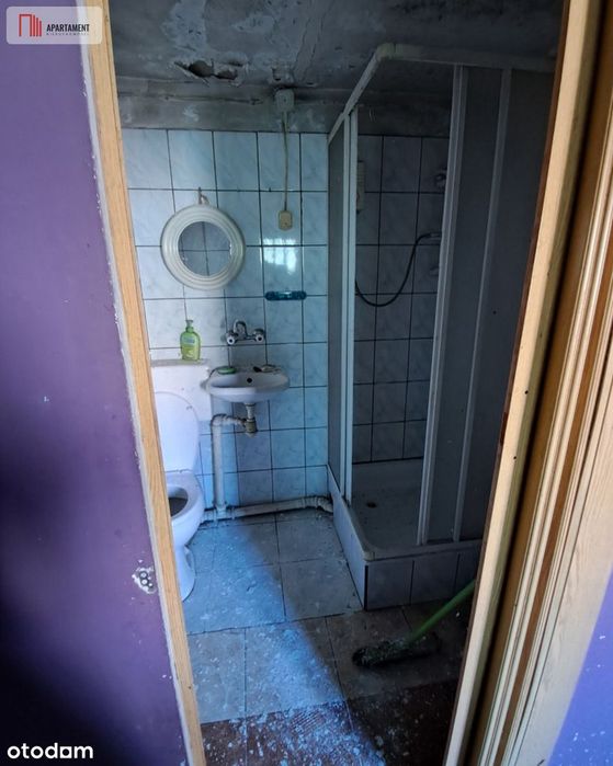 Dom na wsi do własnej aranżacji na dużej działce.