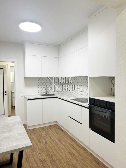 Світла 1-кімнатна квартира в оренду Нова Будова-2