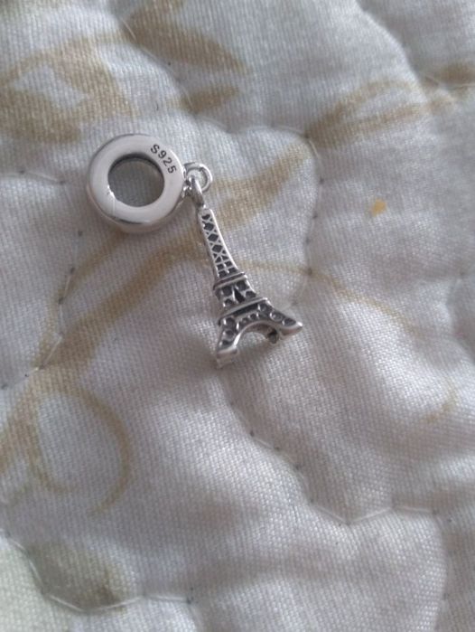 Peça de prata Torre Eifell