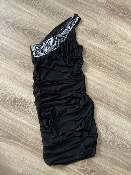 Sukienka elegancka 36