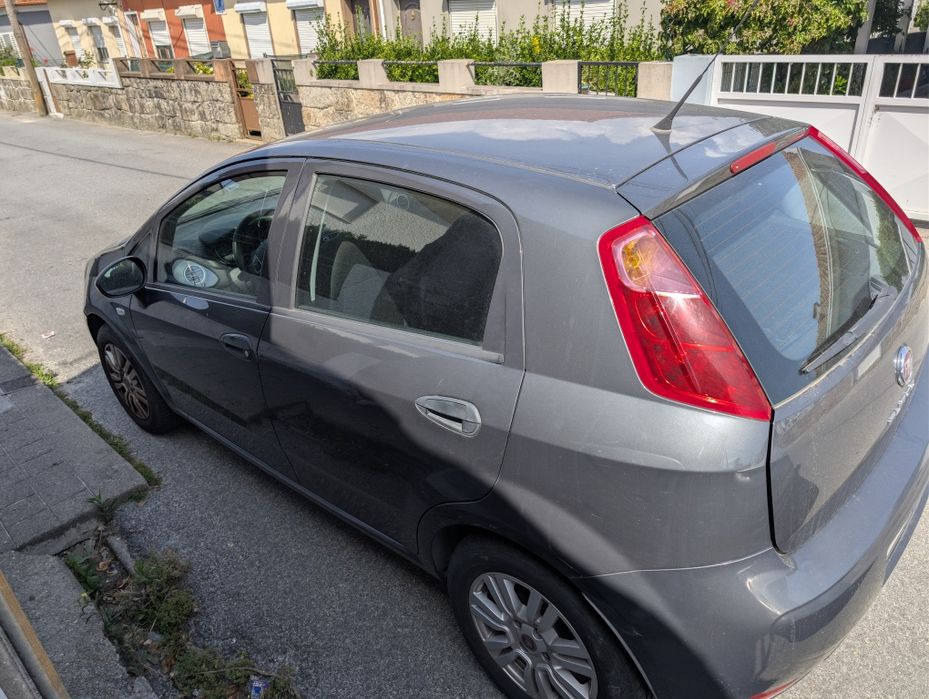 Fiat Punto 1.2 Attractive 67 mil km