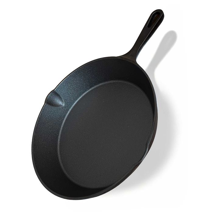 żeliwna patelnia 25,5cm grill gaz ognisko indukcja żeliwny