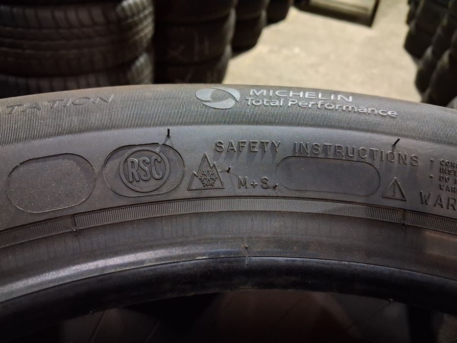 225/60 R18 Michelin Pilot Alpin PA5 104H XL ZP