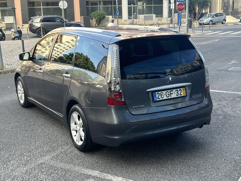 Mitsubishi Grandis 2.0 140cv Nacional - 146.000kms 7 lugares 2008/07