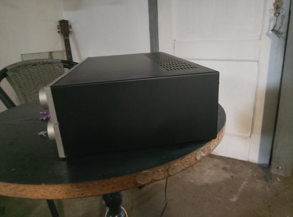 Amplituner Grundig r400