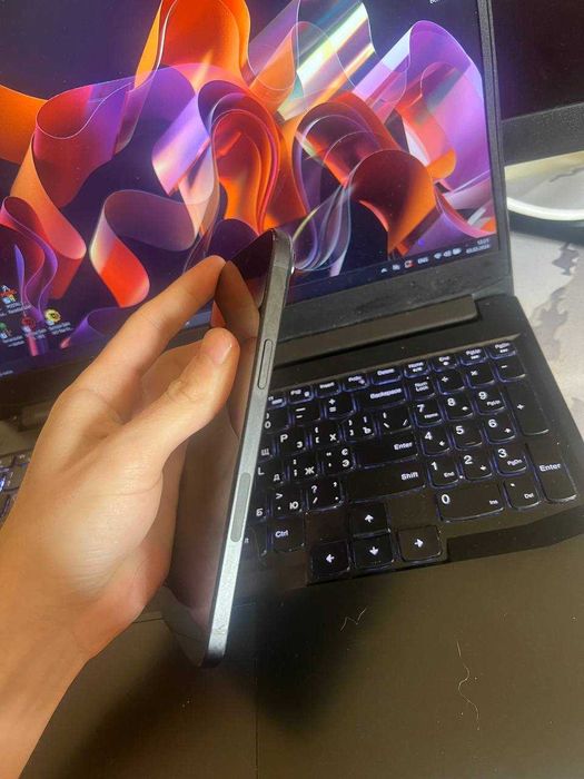 Iphone 15 plus 128gb ідеальний стан неверлок новий