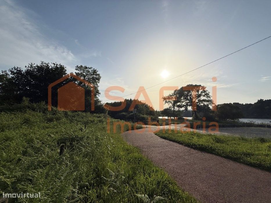terreno 2200m2