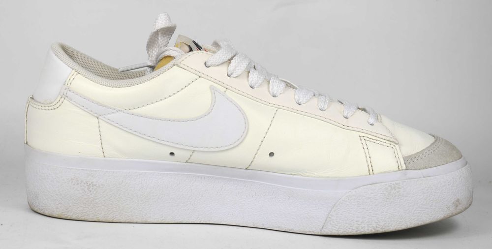 Używane Nike Blazer Low Platform 'Sail' - DJ0292 roz. 40,5