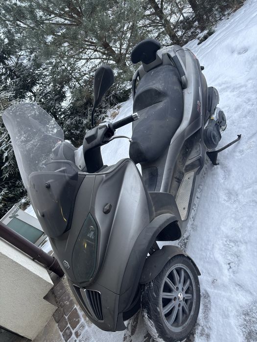 Piaggio mp3 500!