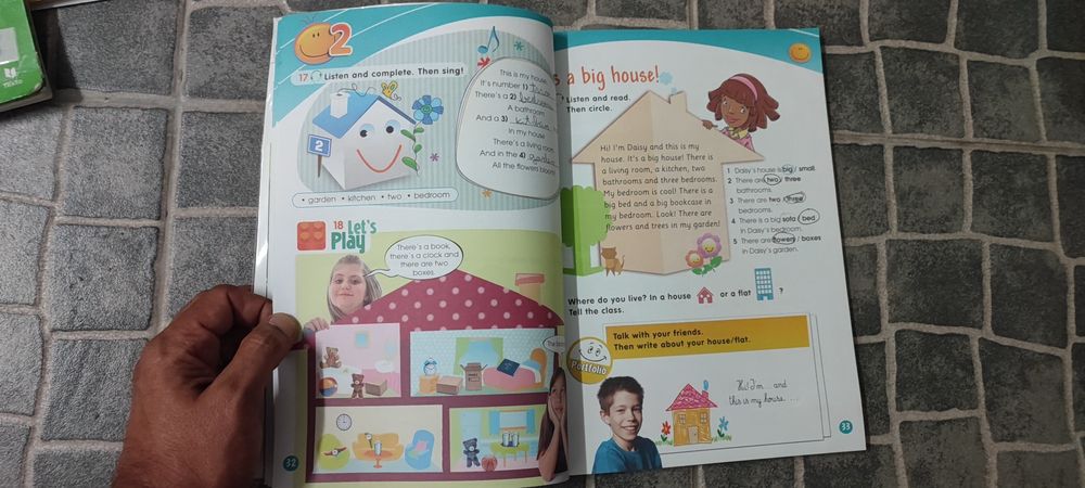 Smiles 4.º Ano - Activity Book / Picture Dictionary (Inglês)