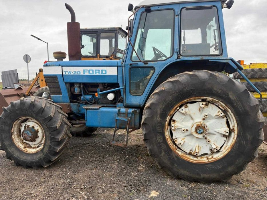 Ciagnik Ford TW-20-150 KMH