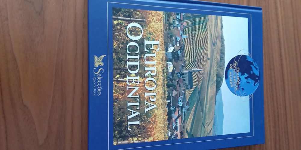 Grande Enciclopédia do Mundo