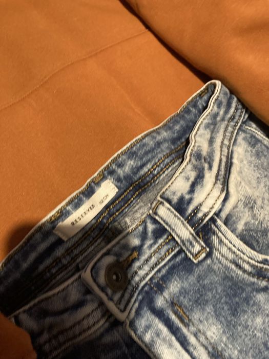 Krótkie spodnie/shorty/ jesnsy/bluza/gratis 152