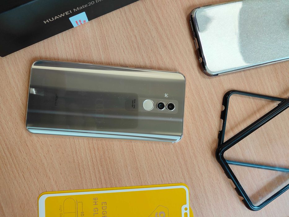 Huawei Mate 20 lite