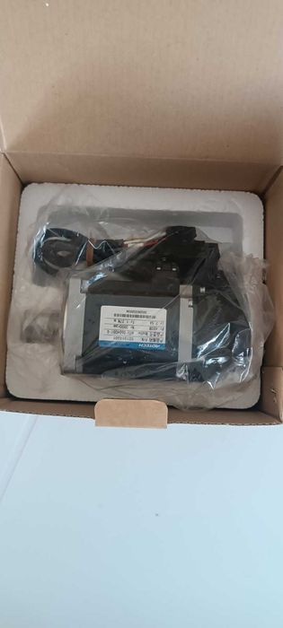 Серводвигатель ACH-06040DI-G 400w 2.5A 3000rpm