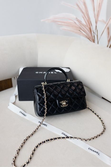 Сумка Chanel 20 з ручкою | чорна