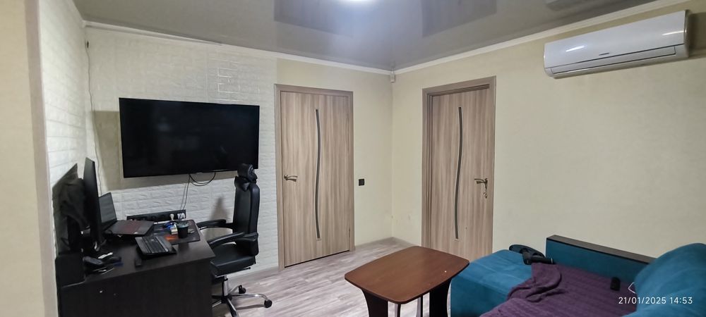 Продам 3-х кімнатну квартиру