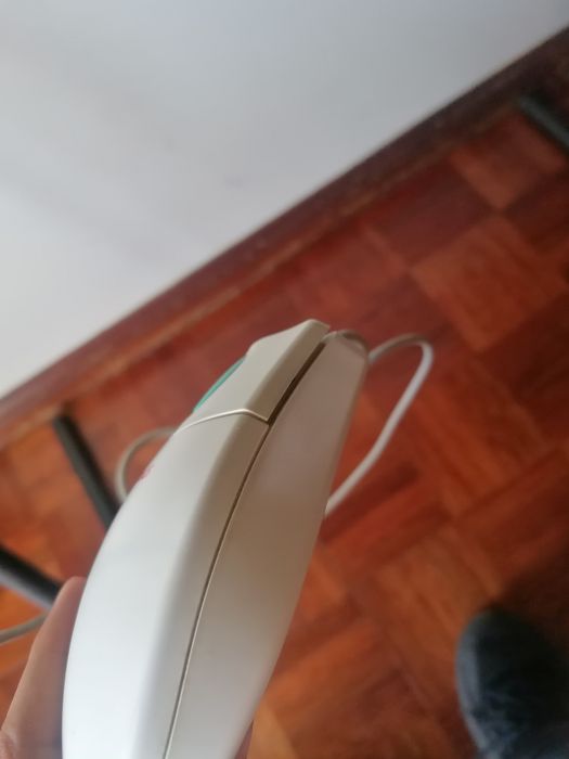 Rato antigo Genius antigo para despacho