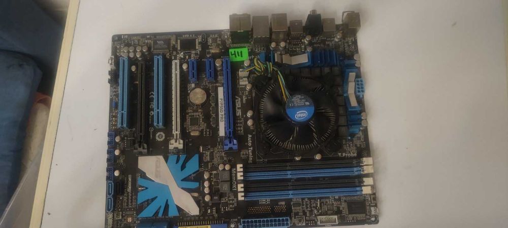 Материнська плата ASUS P7P55D PRO + процессор Intel Core i3-550, s1156