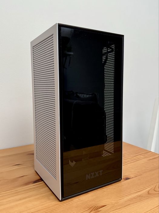 Komputer i7-12700k, RTX3060TI, 32 GB RAM, 1TB, NZXT H1 GAMINGOWY