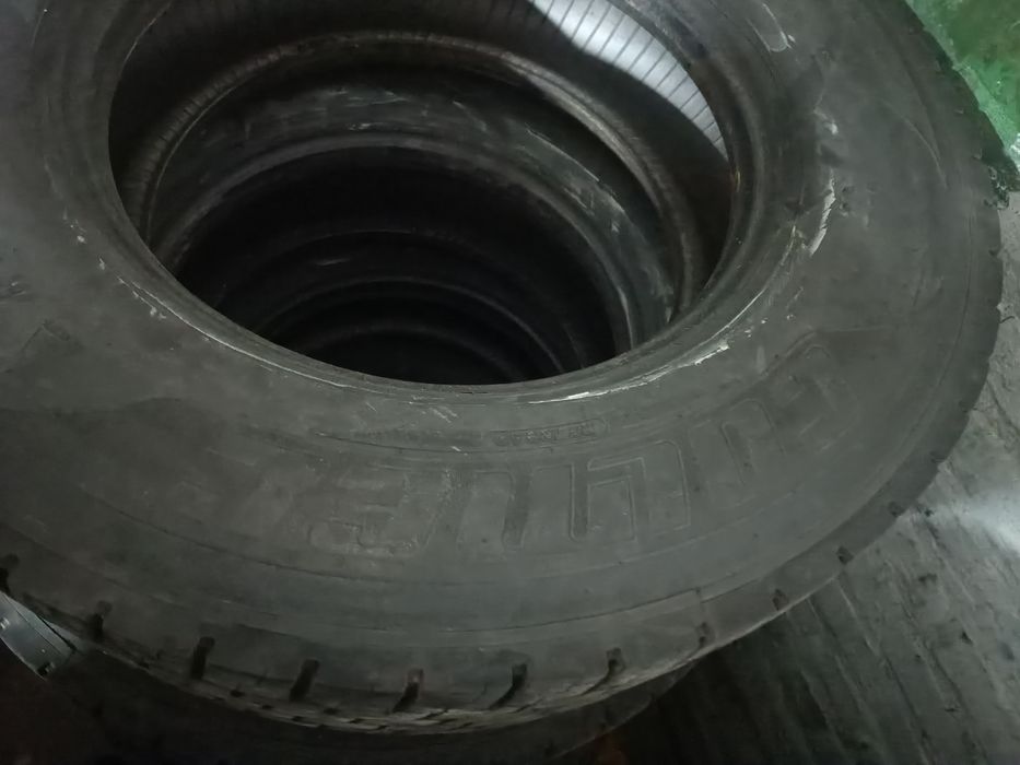 Ведуча шини 315/70 r22.5