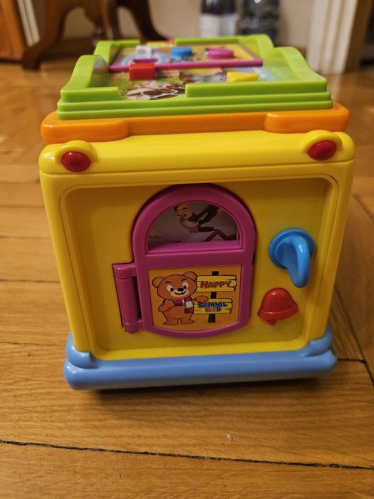 Edukacyjna zabawka - INTERAKTYWNY autobus szkolny